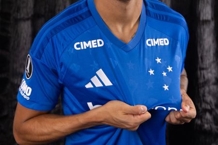 Camisa do Cruzeiro na Copa Libertadores
