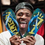 De olho na Copa, Vini Jr. e Havaianas lançam nova coleção de chinelos