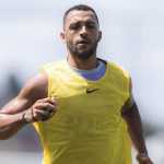 Zagueiro se recupera de lesão e vira opção para próximo jogo do Atlético
