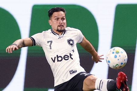 Artur, novo atacante do São Paulo