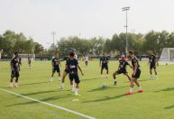 Com Vini Jr. poupado e chegada de reforço, Seleção treina para jogo contra Croácia