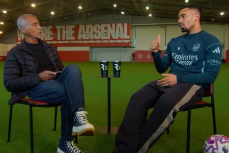 Romário entrevista Gabriel Jesus para a Romário TV