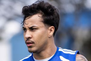 Com dupla, Cruzeiro 'acelera' preparação para duelo com Vitória; veja como foi