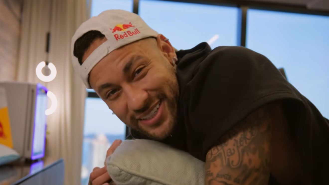 Neymar revela por que não atuou em jogo do Santos contra o Cruzeiro: 'Deu bafafá'