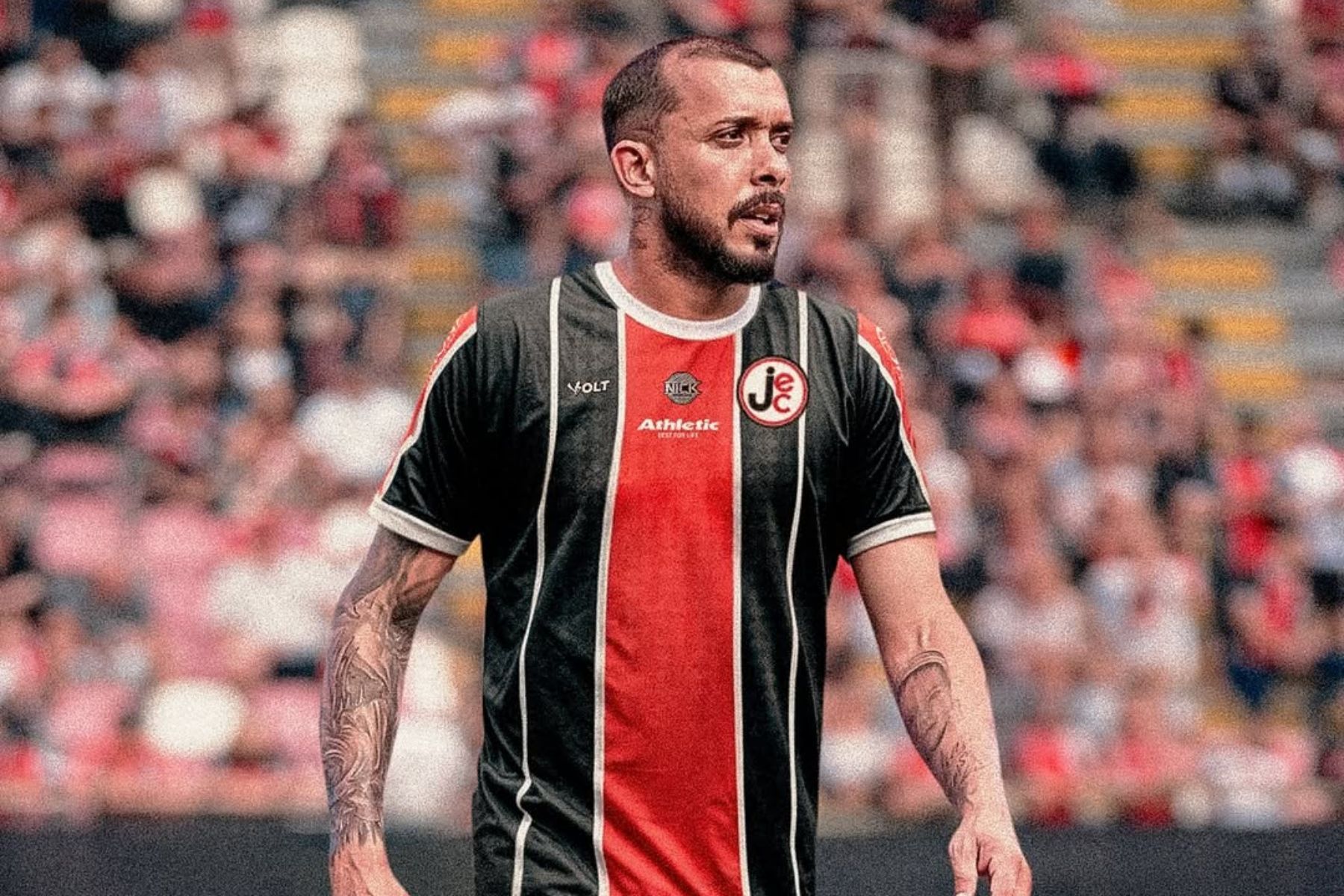Campeão pelo Atlético, ex-Arsenal é anunciado por tradicional clube do Sul