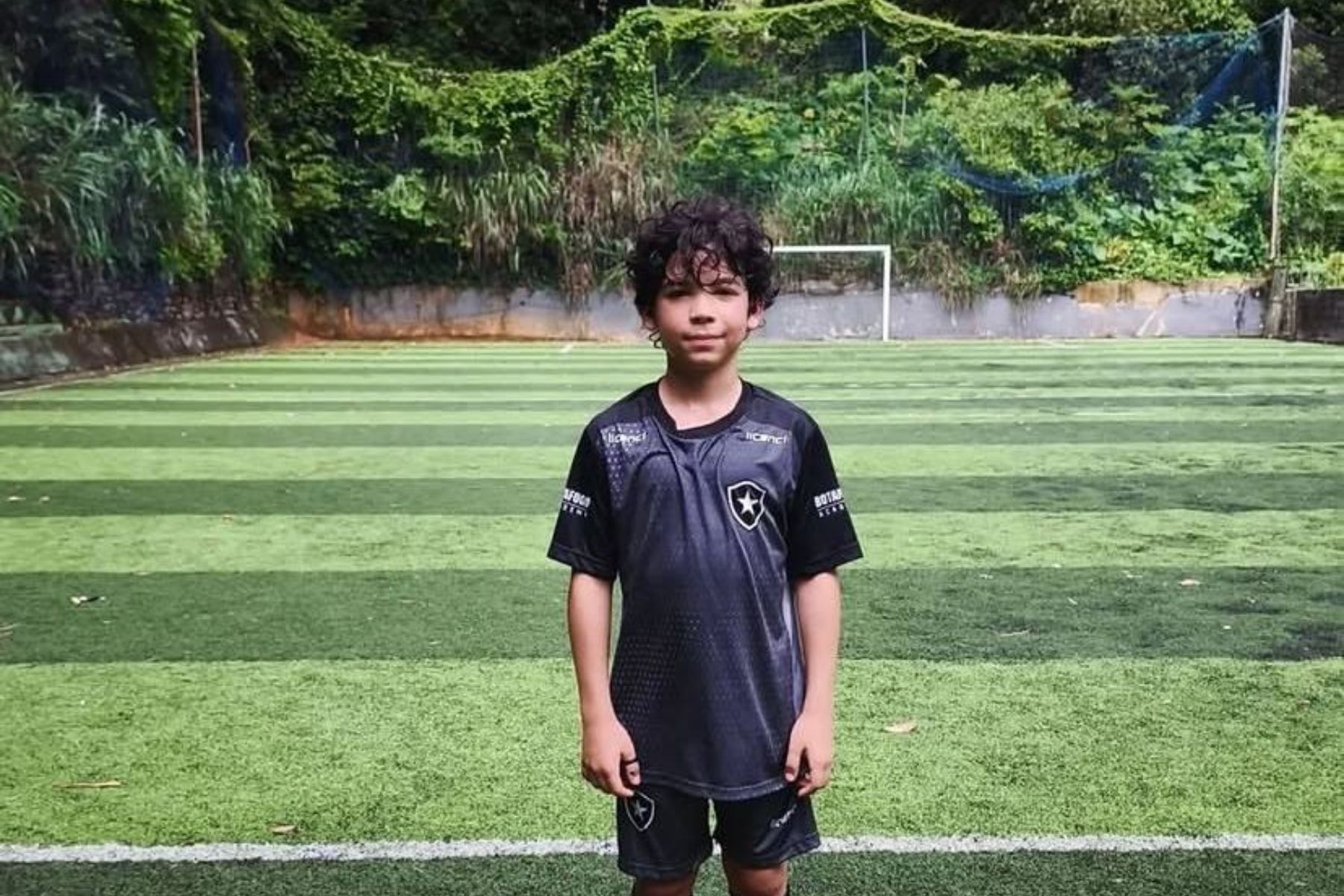 Jovem atropelado no Rio de Janeiro era aluno do Botafogo, que lamenta morte