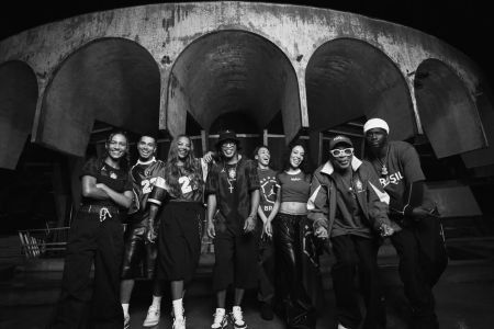 Campanha de lançamento de camisas da Air Jordan com a Seleção Brasileira • Reprodução/Instagram Nike