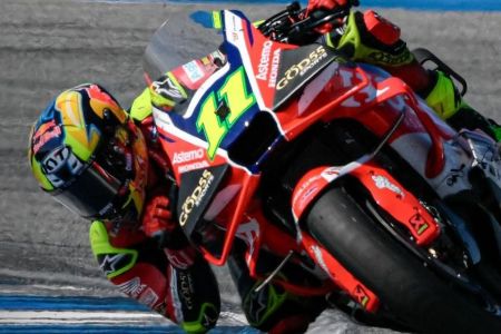 Diogo Moreira, piloto da LCR Honda, em ação na primeira etapa da MotoGP
