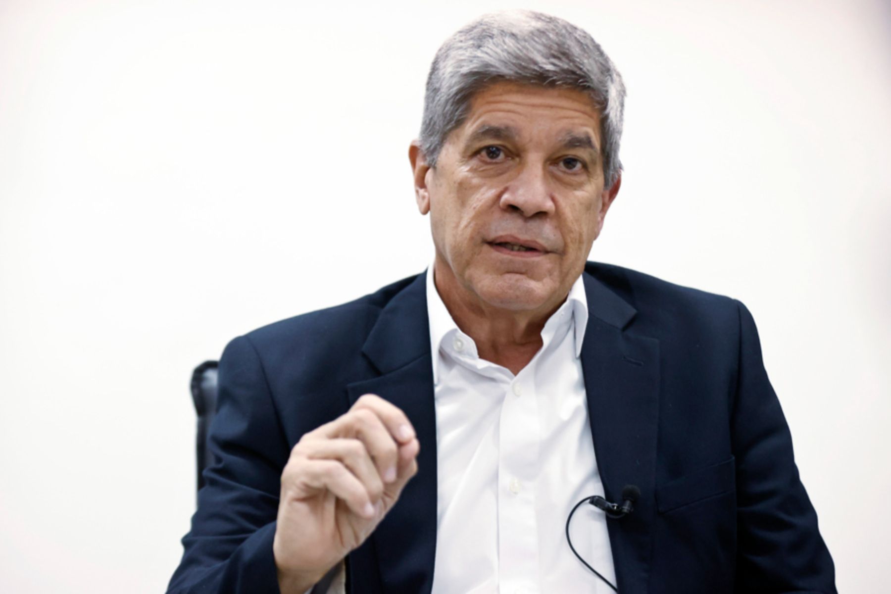 Ministro cubano fala sobre possível ataque dos EUA: 'Exército preparado'