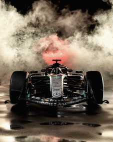 Carro da Mercedes para o GP do Japão