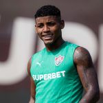 Volante revela que estava encaminhado com outro clube antes de fechar com Fluminense