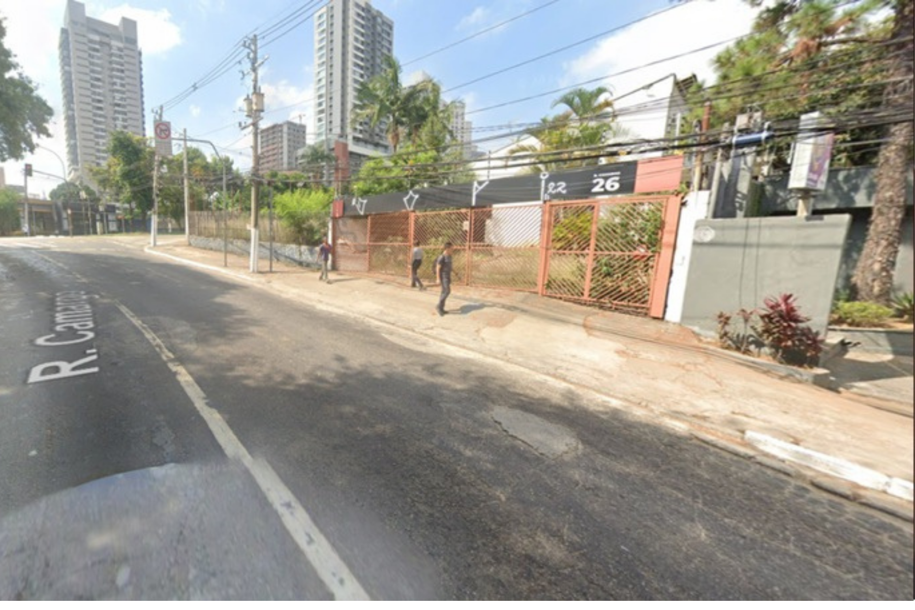 Falso estacionamento: suspeito de furtar veículos se entrega à Polícia
