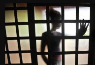 Mulher é agredida pelo pai após denunciar ser abusada por irmão adolescente