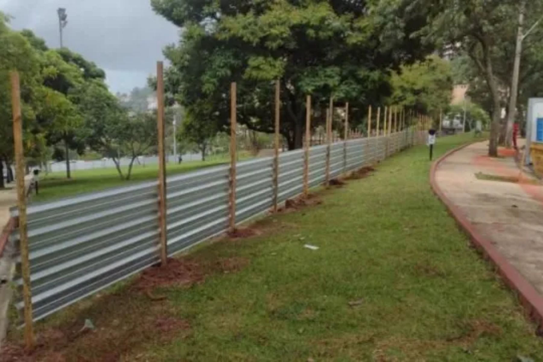 Após atrasos, reforma da Praça do Papa tem nova previsão de entrega em BH