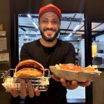 Conheça a hamburgueria de BH que nasceu na garagem e está entre as melhores do Brasil