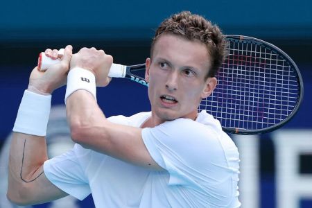 Lehecka em ação no Miami Open