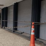 Marquise de cinema é interditada no Centro de Juiz de Fora