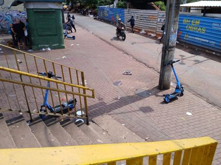 Menos de uma semana após estreia, patinetes são alvo de vandalismo em BH