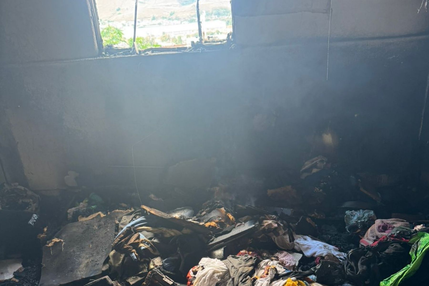 Homem morre em incêndio em residência em Juiz de Fora