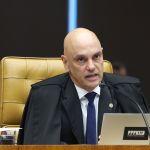 Moraes nega pedido e mantém restrições às visitas de filhos de Bolsonaro