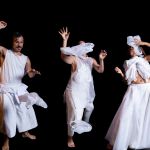 Grupo Armatrux celebra 35 anos de trajetória com a estreia no CCBB BH