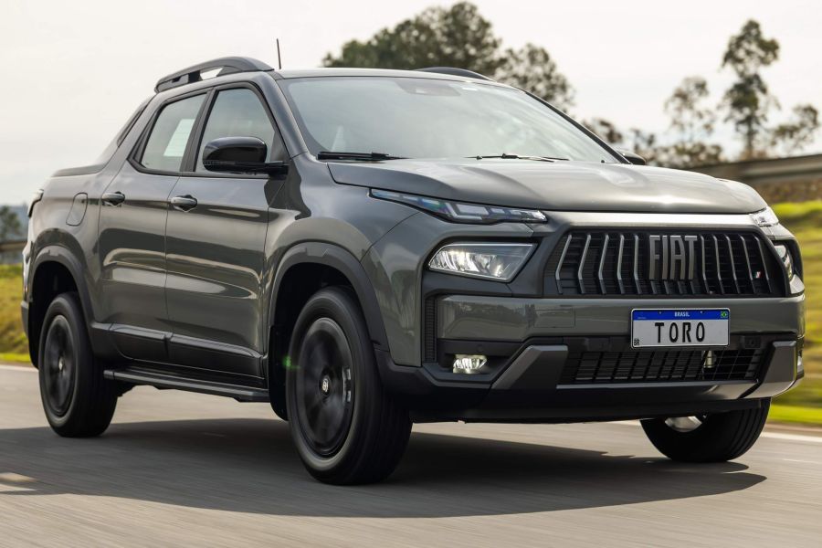 Fiat Toro ganhará sistema híbrido na série especial 50 Anos
