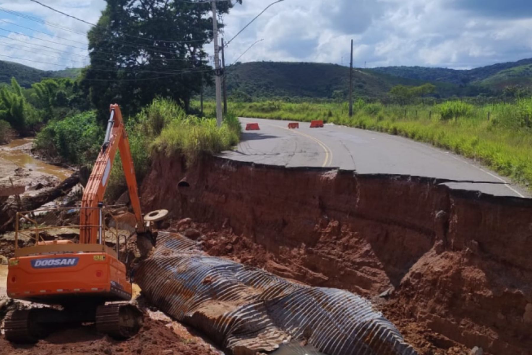 Acesso Norte: começa reconstrução de trecho interditado em Juiz de Fora