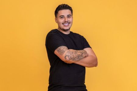 Pedro processa Globo e pede R$ 4,2 milhões por dano moral após 'passagem polêmica' no BBB 26