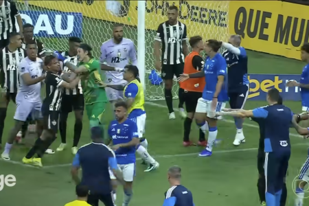 Pancadaria entre Cruzeiro e Atlético na final do Campeonato Mineiro 2026