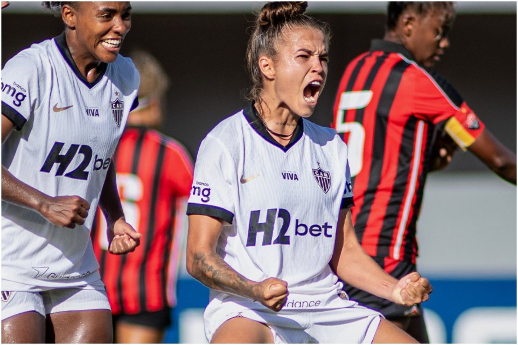 Atlético goleia Vitória e vence pela primeira vez no Brasileiro Feminino