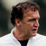 Multicampeão pelo Atlético, Cuca é anunciado como técnico do Santos