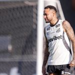 Tetra com a Seleção aponta 'condição' para Neymar ser convocado à Copa