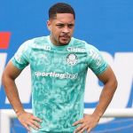 Palmeiras se reapresenta e atualiza situação de Vitor Roque