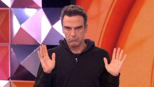 Tadeu Schmidt, apresentador do BBB 26