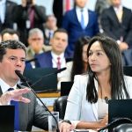 Moro pede vista e adia votação de PEC que muda punições a magistrados