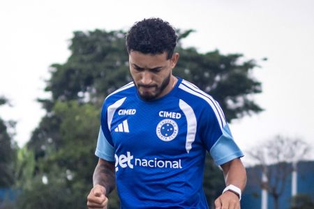William, lateral-direito do Cruzeiro • Gustavo Aleixo/Cruzeiro