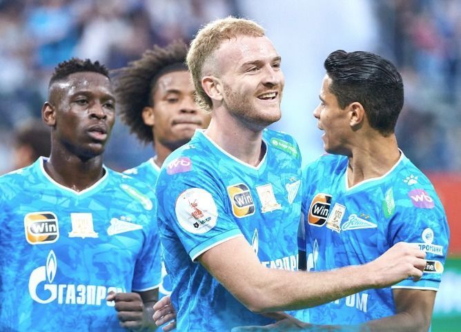Dupla do Zenit tem voo cancelado, e apresentação na Seleção atrasa