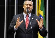 PT e parlamentares pedem investigação nacional sobre listas de boicote a eleitores de Lula