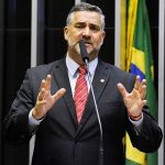 'Toda decisão tem prazo legal', diz deputado do PT sobre CPMI do INSS