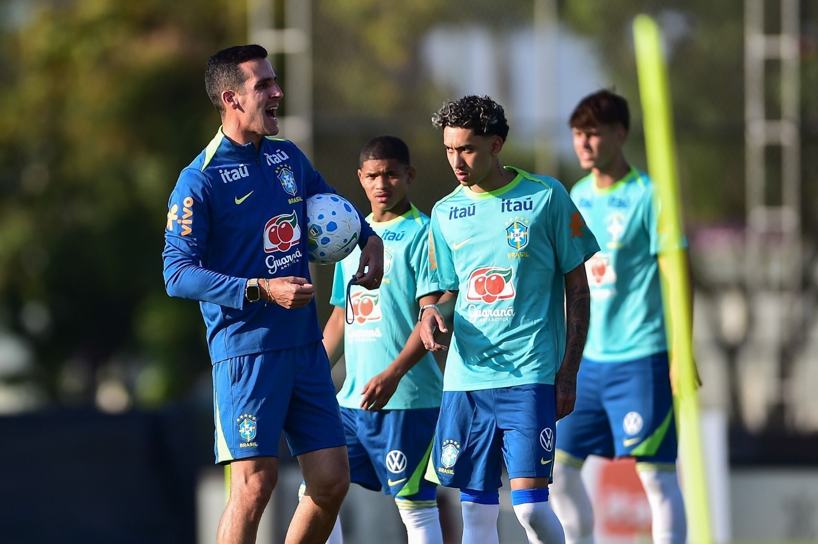 Novo técnico da Seleção Brasileira Sub-20 terá segundo desafio no cargo