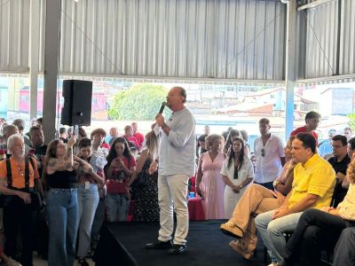 Edinho Silva, presidente nacional do PT, participou de evento da ex-prefeita Marília Campos (PT)