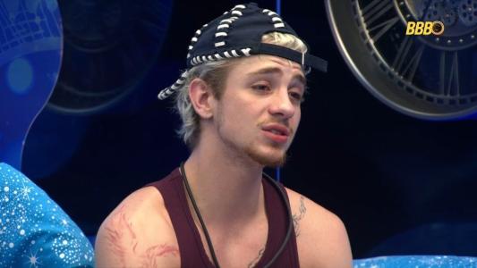 Juliano ameaça desistir do BBB 26
