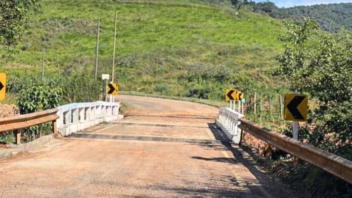 DER-MG libera tráfego em ponte da MG-030 após recuperação estrutural