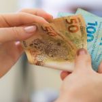 Salário de março deve ser pago até 7 de abril; veja regra