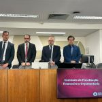 Oposição critica ausência da base e diz que governo não quis negociar projeto na ALMG