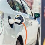Cemig lança programa que oferece desconto na conta de luz para proprietários de veículos elétricos
