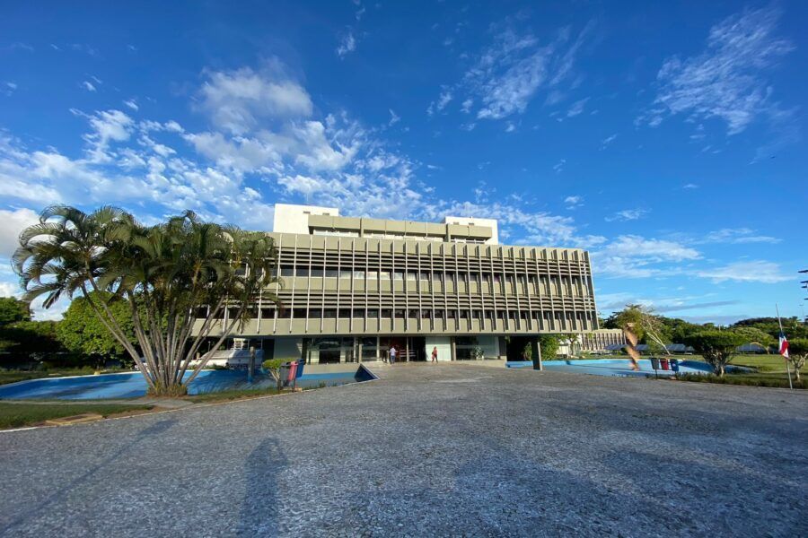Concurso Sefaz Bahia: 200 vagas e salários de até R$ 19 mil