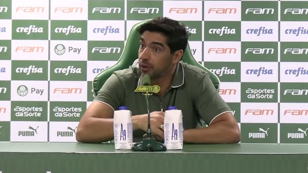 Abel reconhece erros do Palmeiras, mas cutuca arbitragem em derrota para o Botafogo