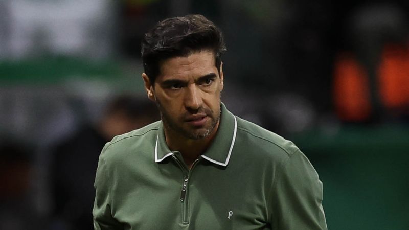 Abel Ferreira, do Palmeiras, entra em seleta lista de técnicos, aponta revista