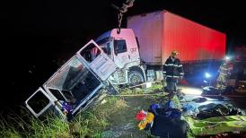 Acidente na BR-261 no Norte de Minas mata 9 pessoas
